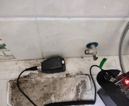 扶风屋顶漏水维修公司分享下卫生间漏水的危害及解决方法